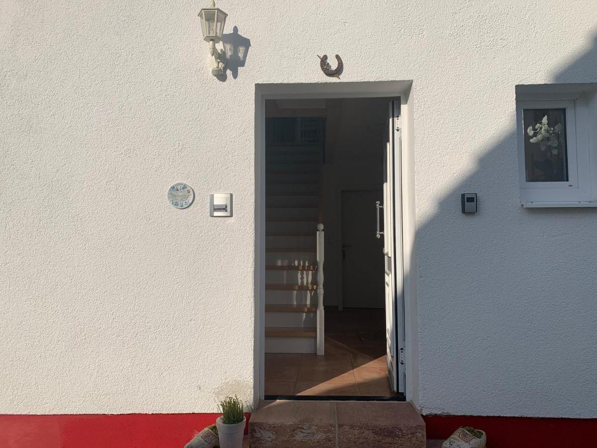 La Toskana Apartment Ihr Rueckzugsort Am Regen Zeitlarn المظهر الخارجي الصورة